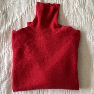 Marshall Fields 100% Cashmere Turtleneck Sweater Raspberry Size S